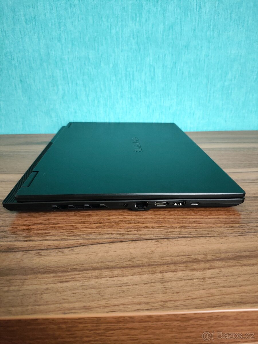 Gigabyte A16 i7 RTX4050 16GB 512GB - 8