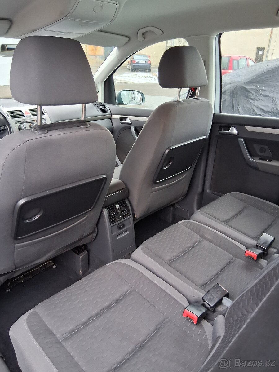 VW touran 2.0 TDI 103KW - 8