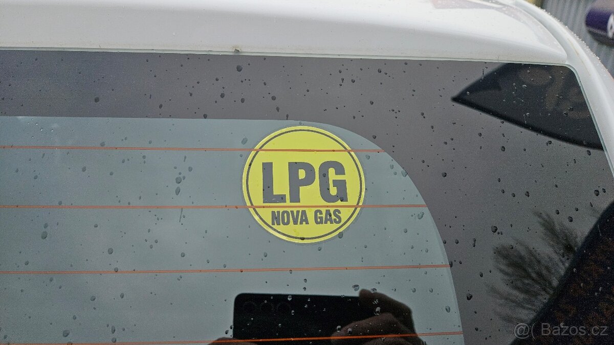 DACIA DUSTER 1,6 i LPG - 8