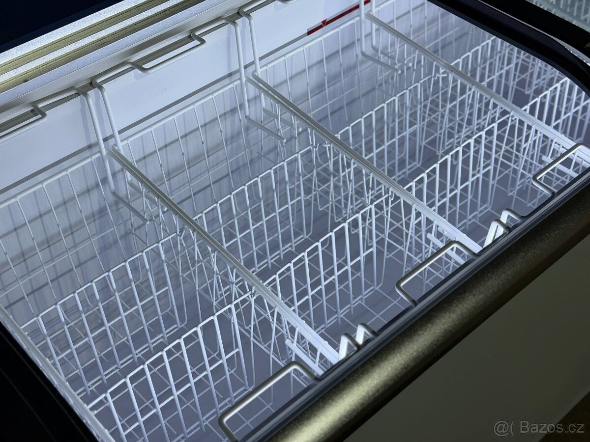 Pultový mrazák 600L 1750×675×850mm - 8