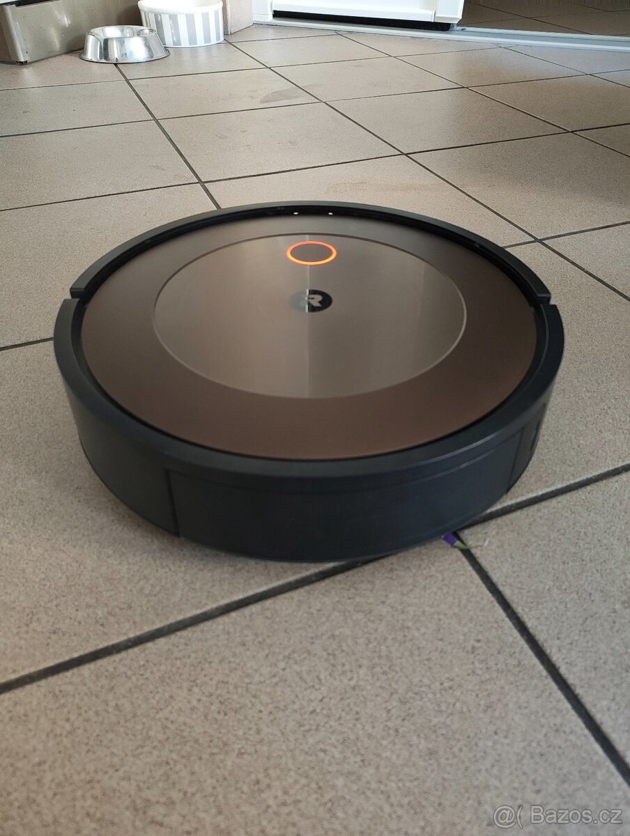 iRobot Roomba j9+ - 8