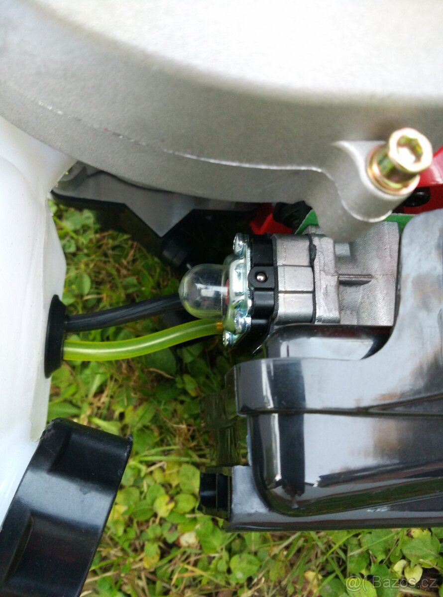 Motor do koloběžek a křovinořezů lodních motorů - 8