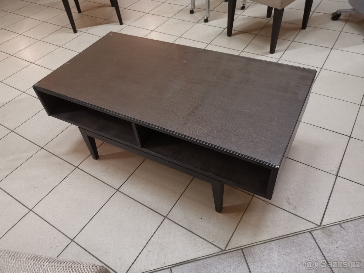 Různé konferenční stolky - 8