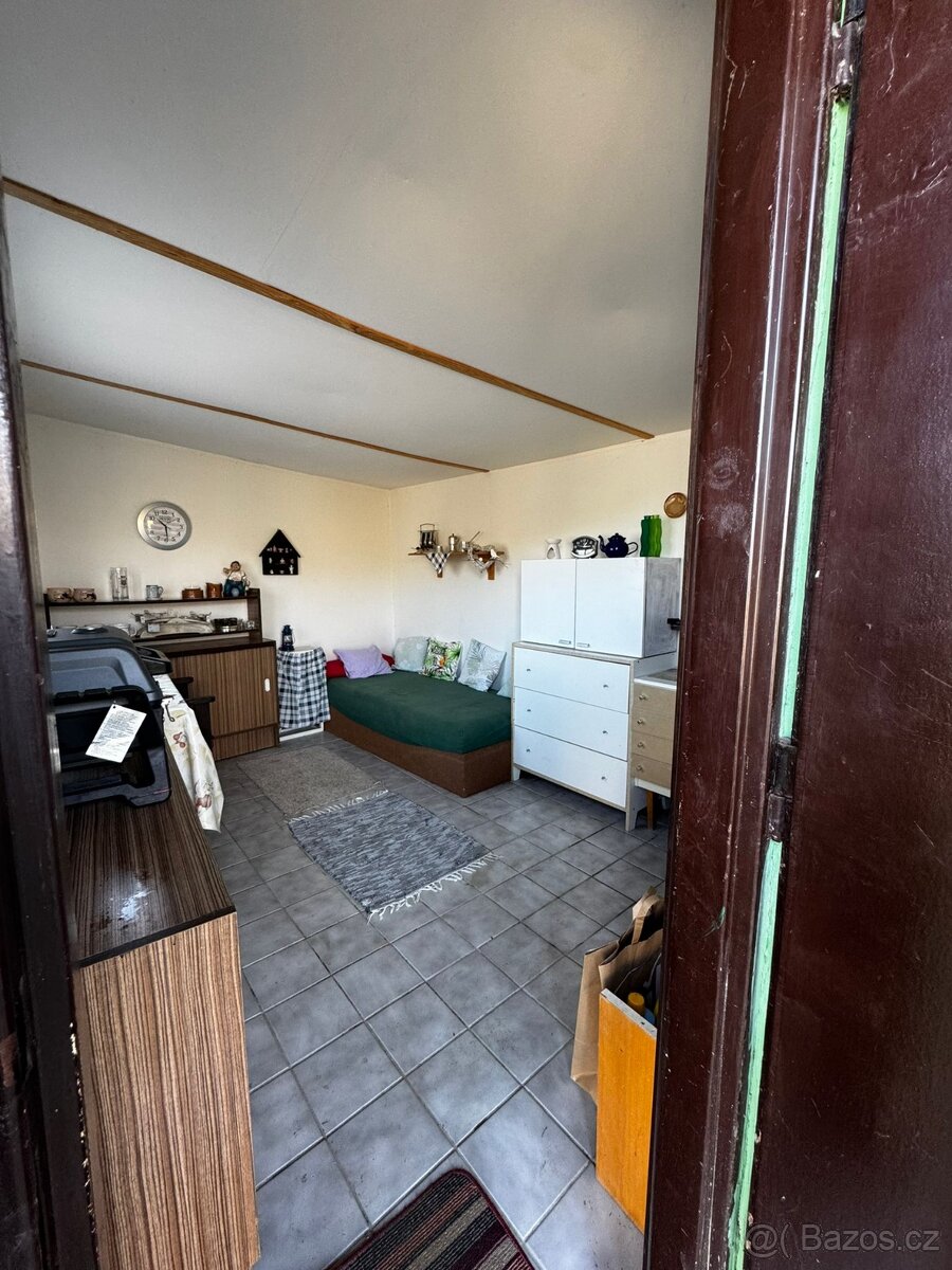 Prodej zahrady s chatkou 🌿 Přerov – lokalita pod nemocnicí - 8