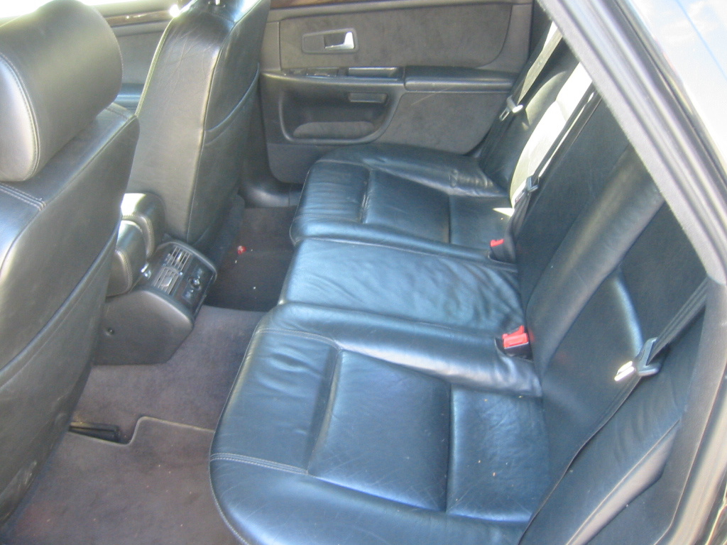 AUDI S8, A8 D2 4.2 265kw quattro MANUÁL facelift - díly - 8