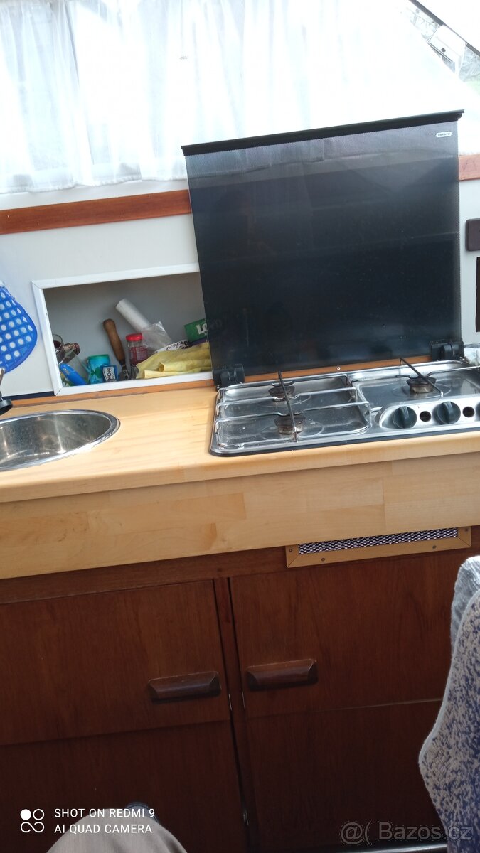 Kajutová motorová loď - 8