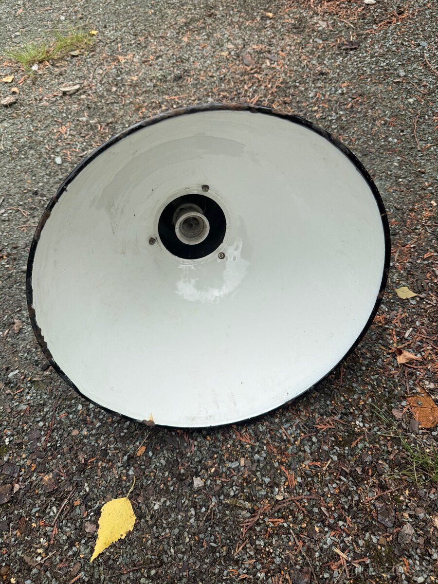 Staré tovární lampy - 8