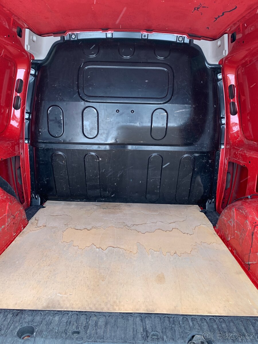 Prodám Renault Kangoo 1.5DCi - 8