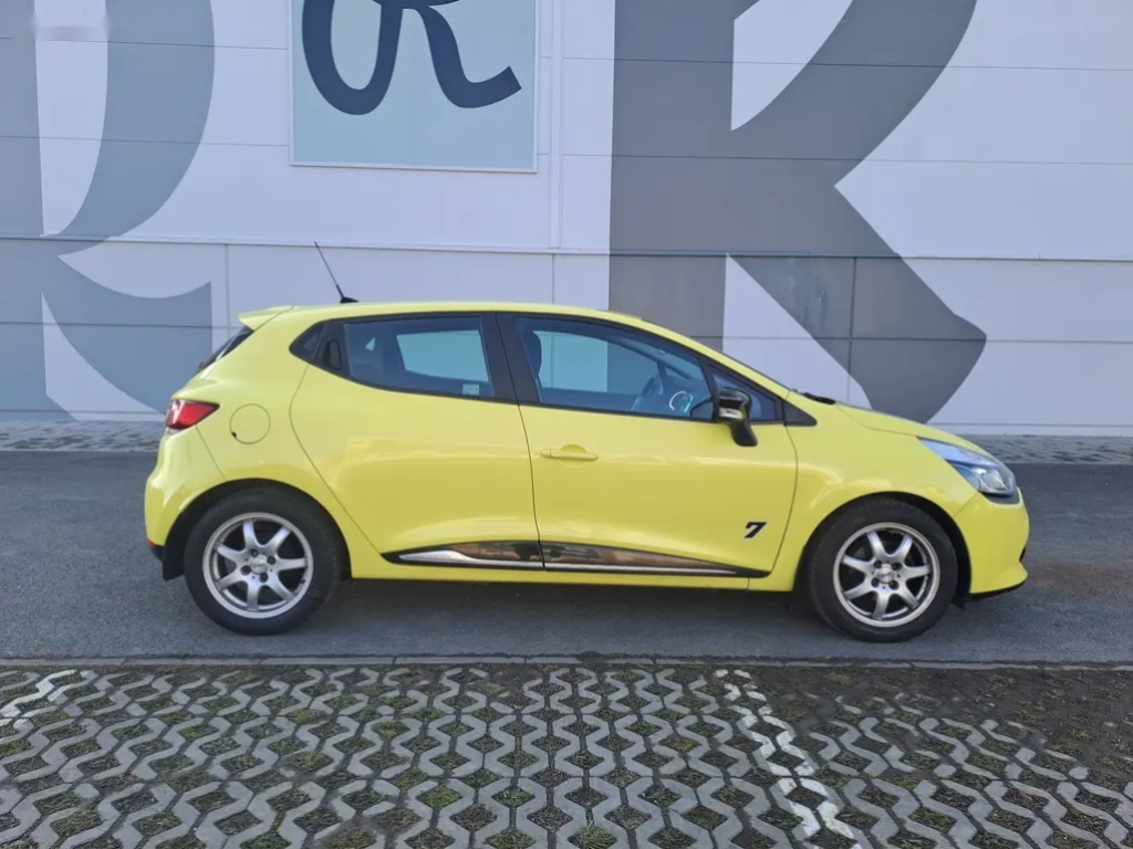 Renault Clio, 0.9TCE 2.MAJ LIMITOVANÁ EDICE - 8