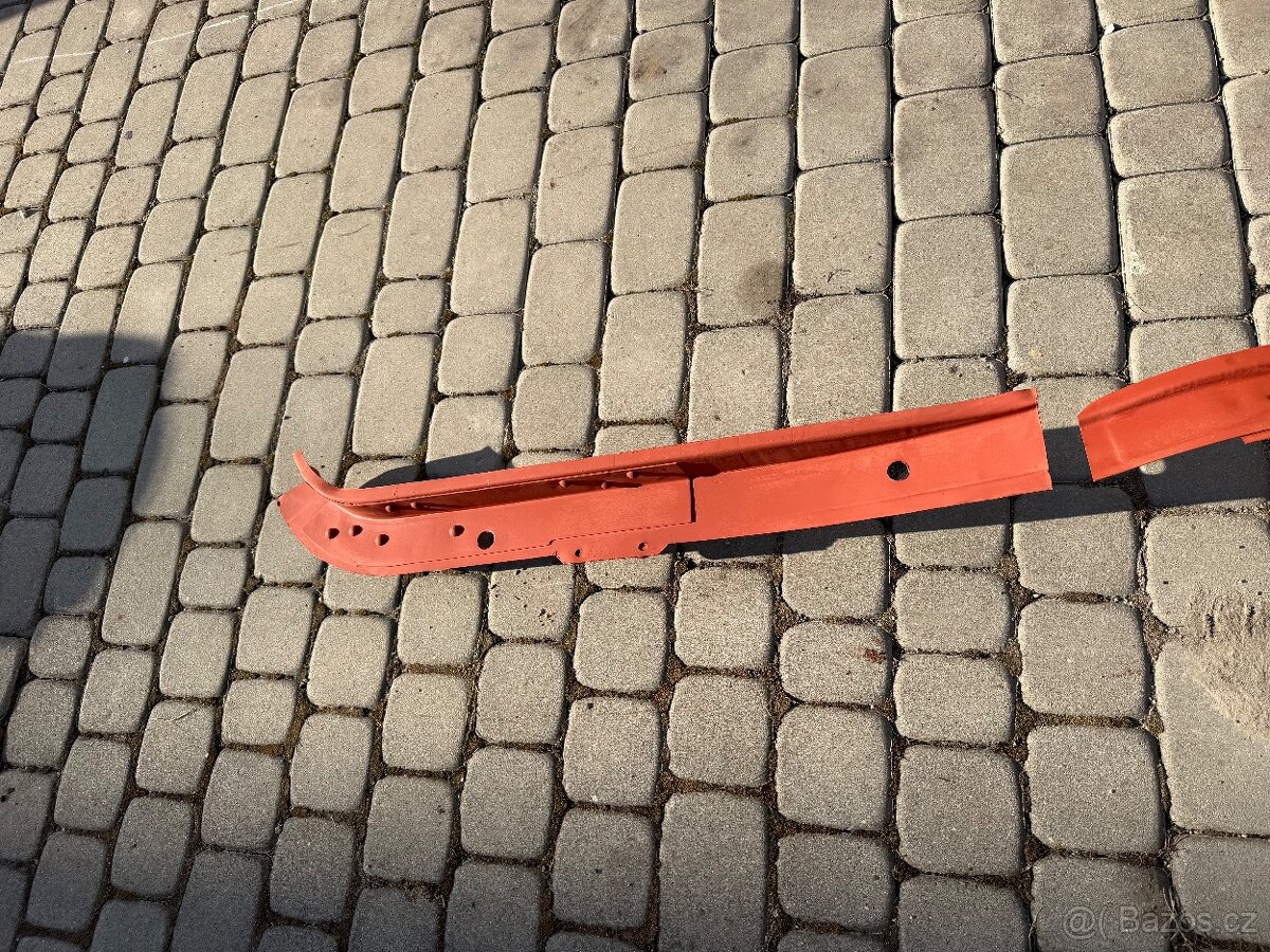 vnitřní práh Gaz 21 Volha novy - 8