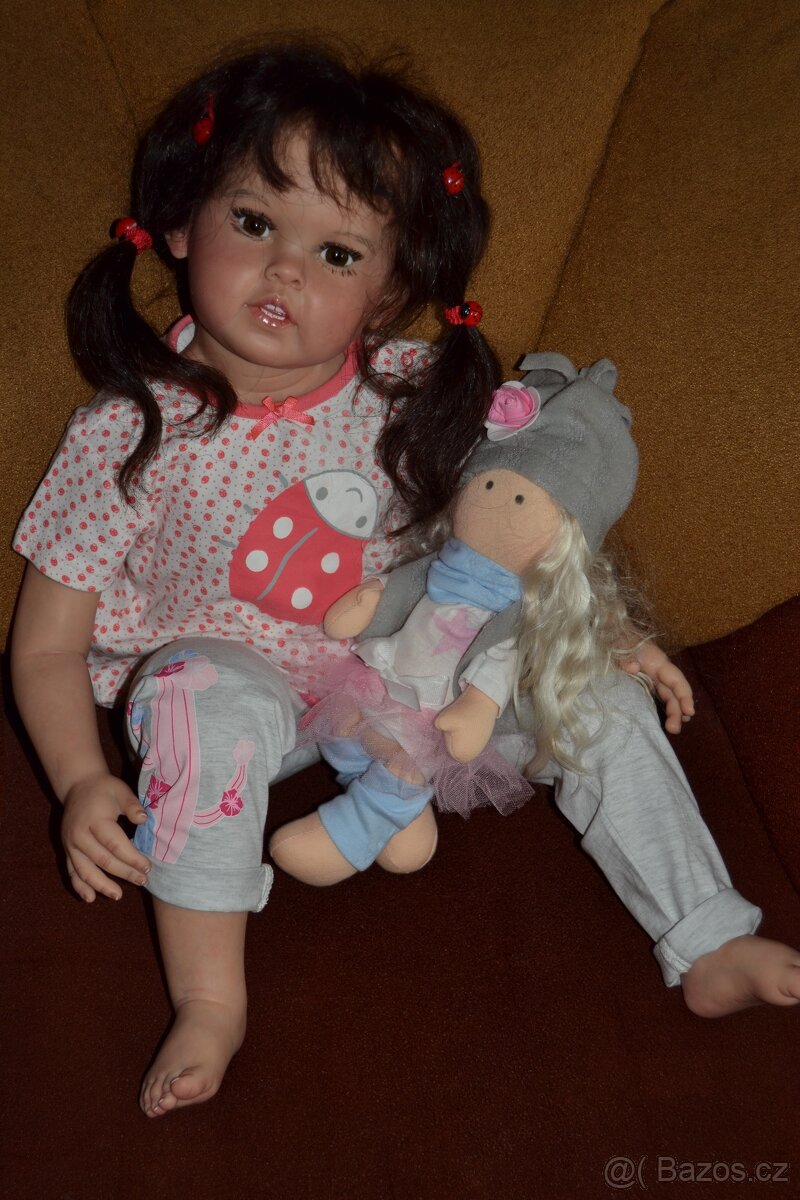 Prodám velkou sedící reborn holčičku z kitu Cressida - 8