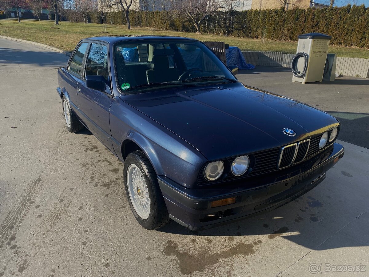 BMW 318i Coupe; E30; r.v. 1990, originální stav - 8