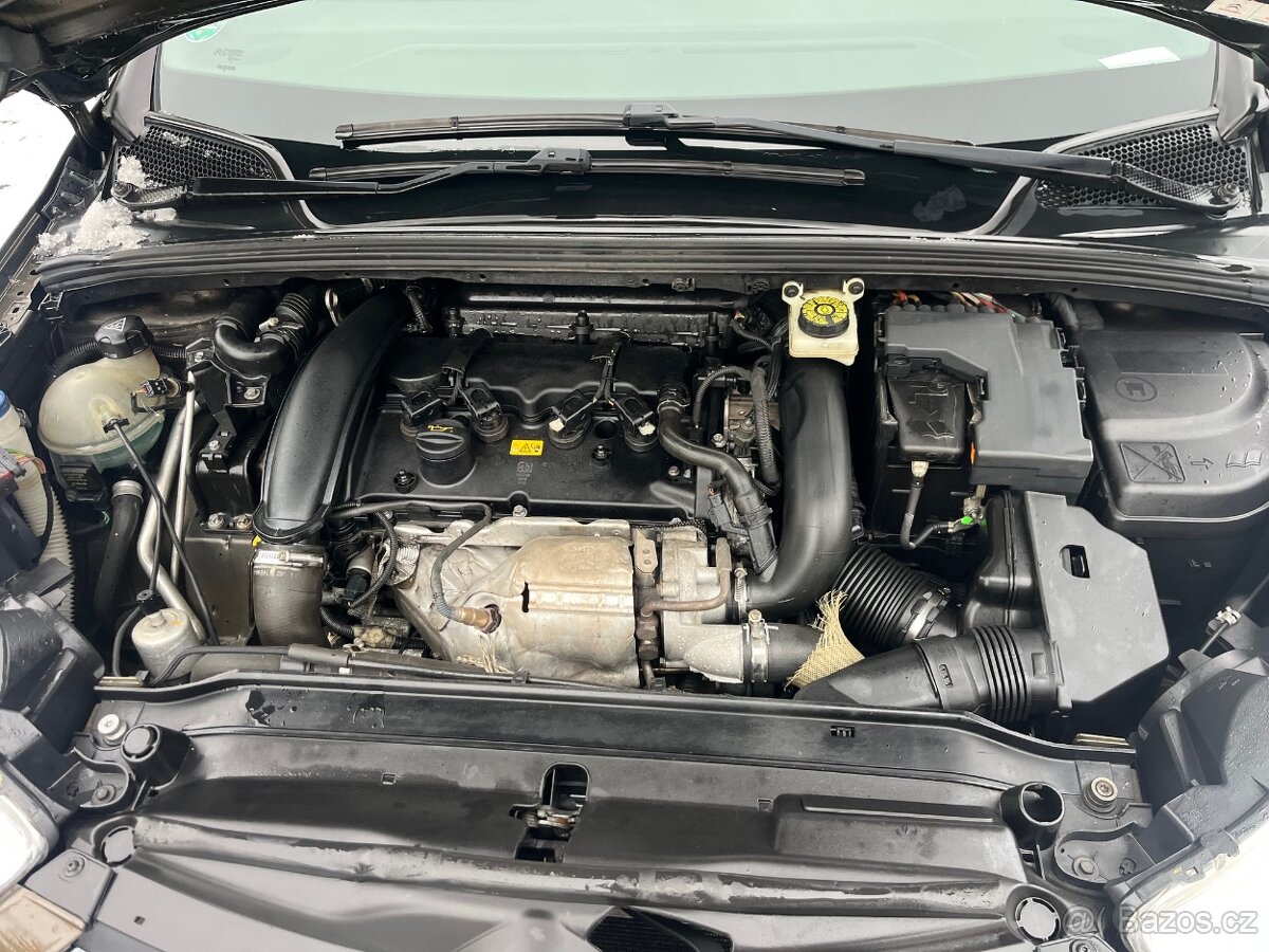 Citroen DS4 1.6i - 8