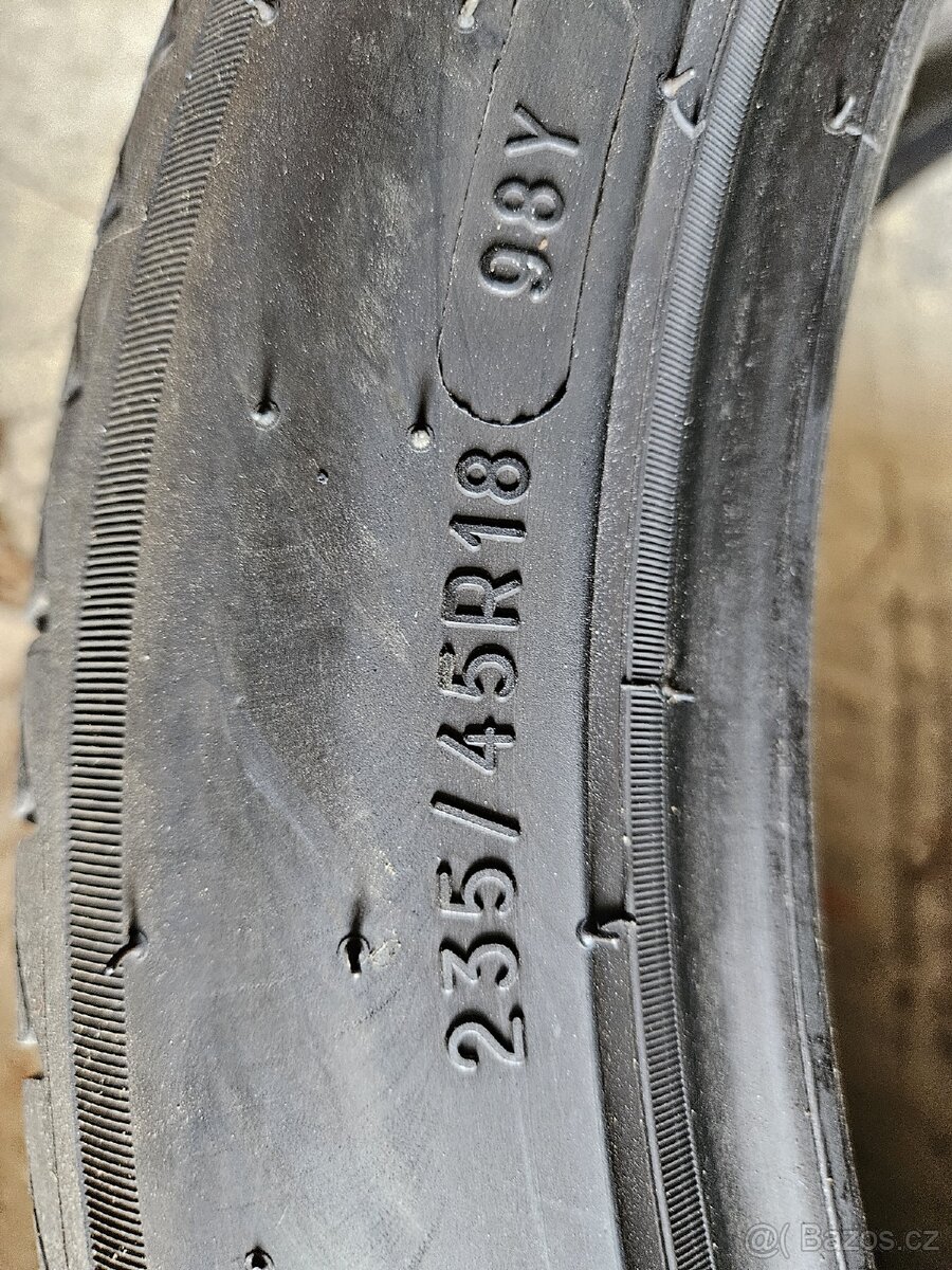 Letní pneu 235/45R18 BFGoodrich - 8