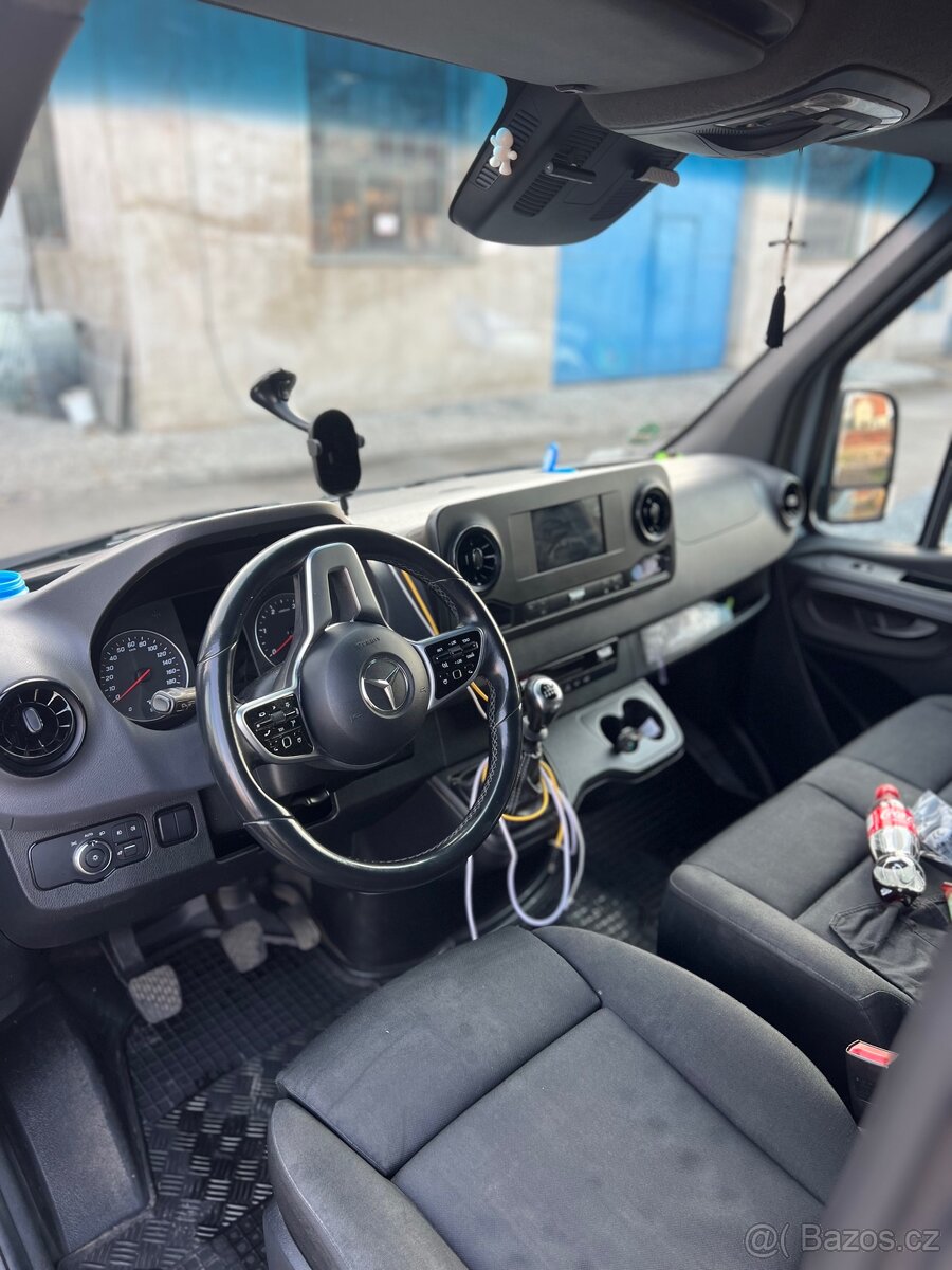 Mersedes Benz Sprinter.2021.rok.2.0.317.CDI.305000.km. - 8
