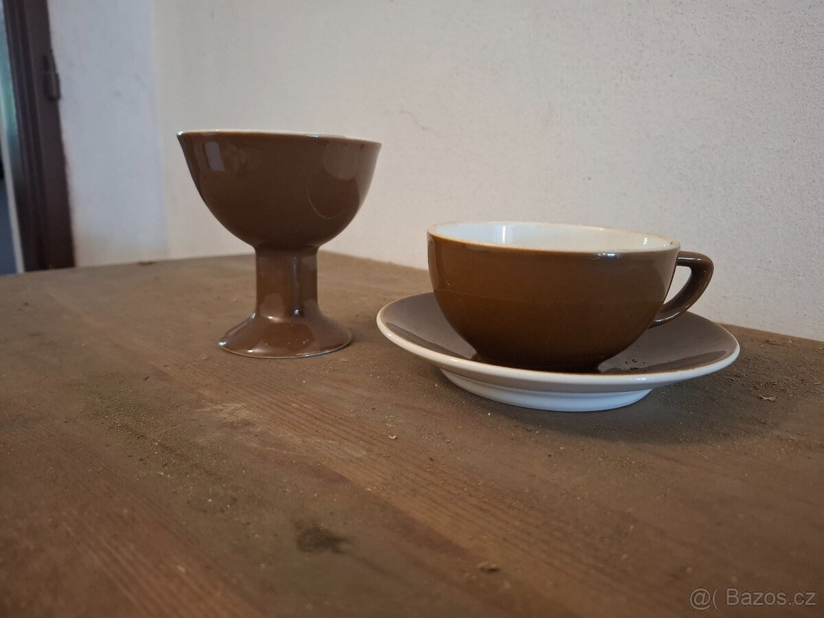 Sklo a porcelán - 8