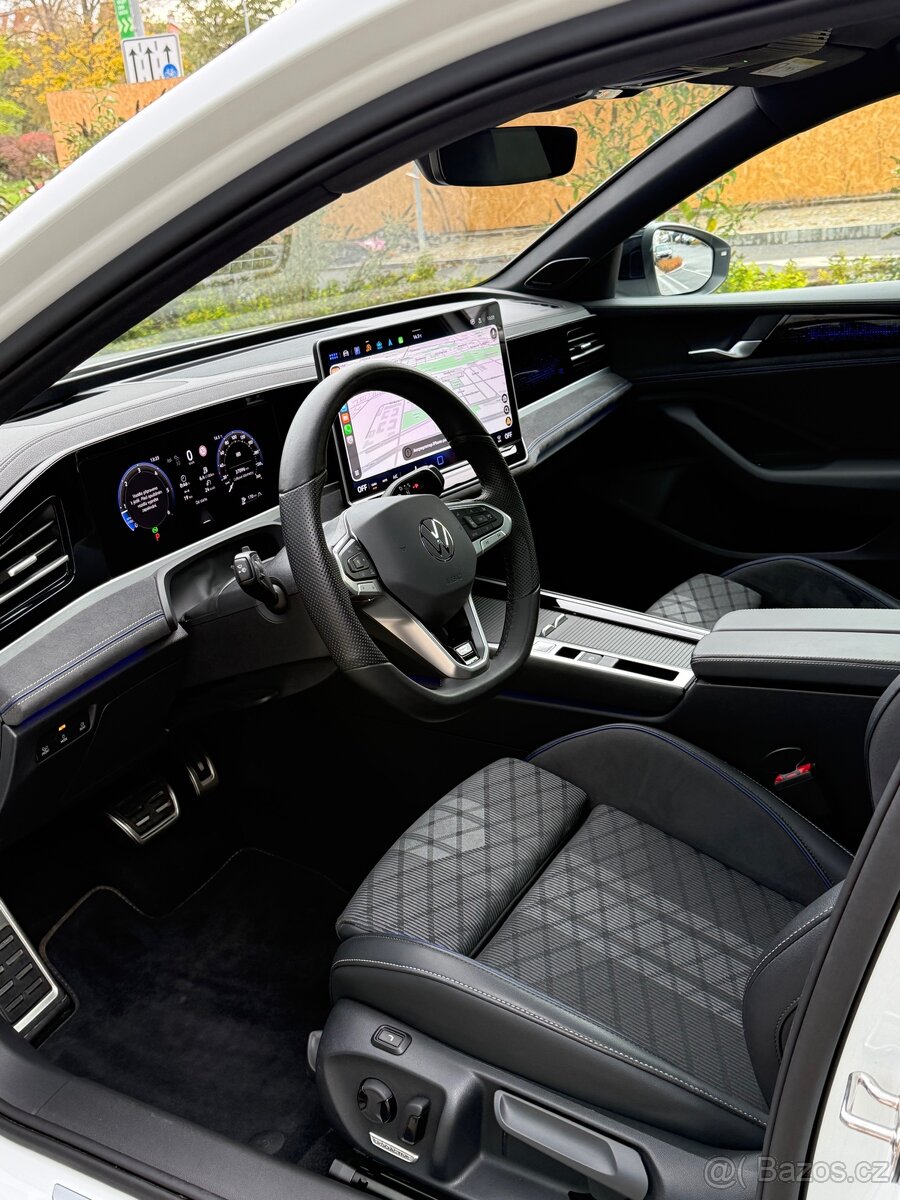 VW Passat B9 Rline 2.0TDI 110kW DSG Max výbava Tažné - 8