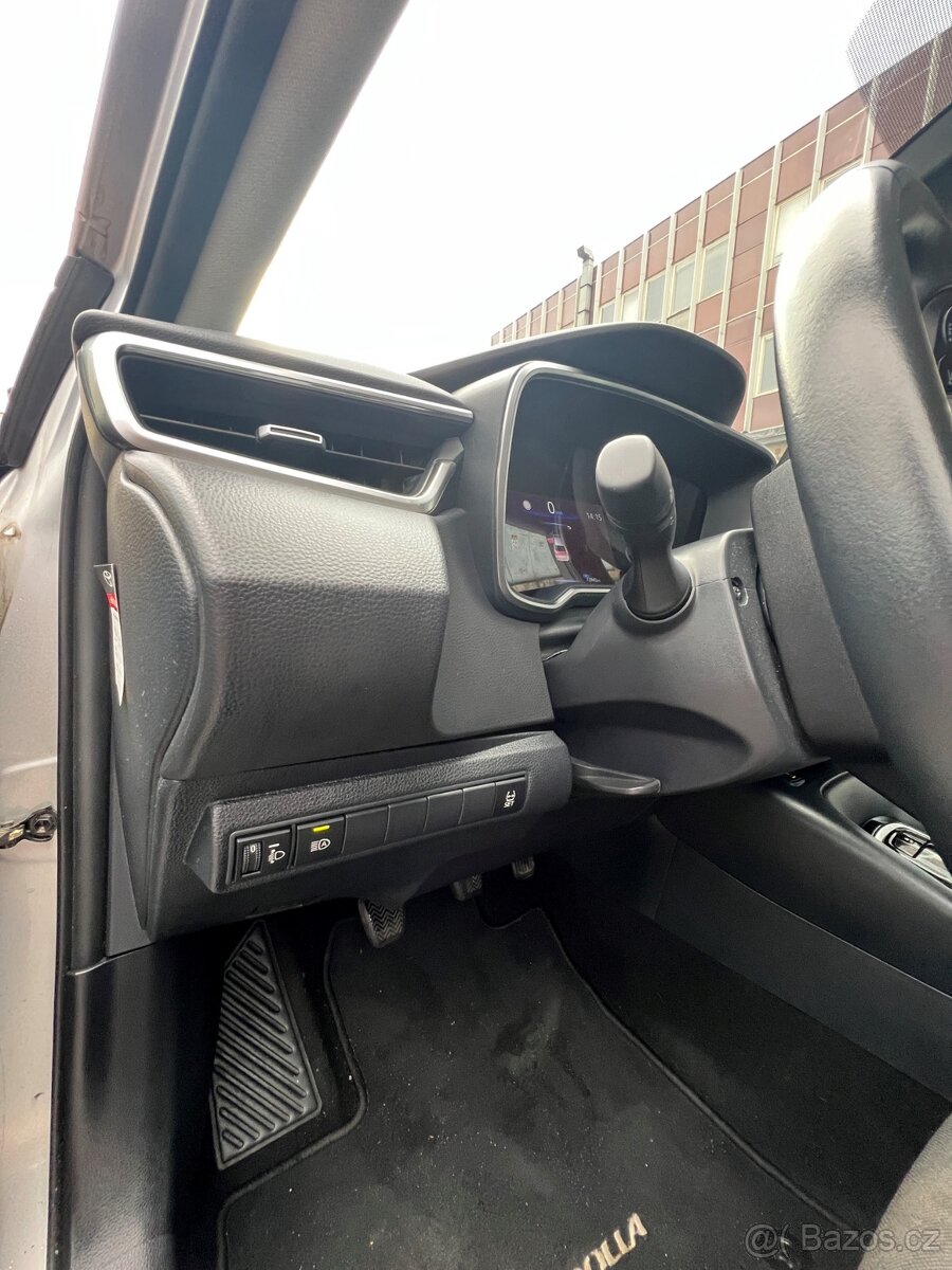 Toyota Corolla 1.5 VVT-i (92 kW), r. 2023 - 8