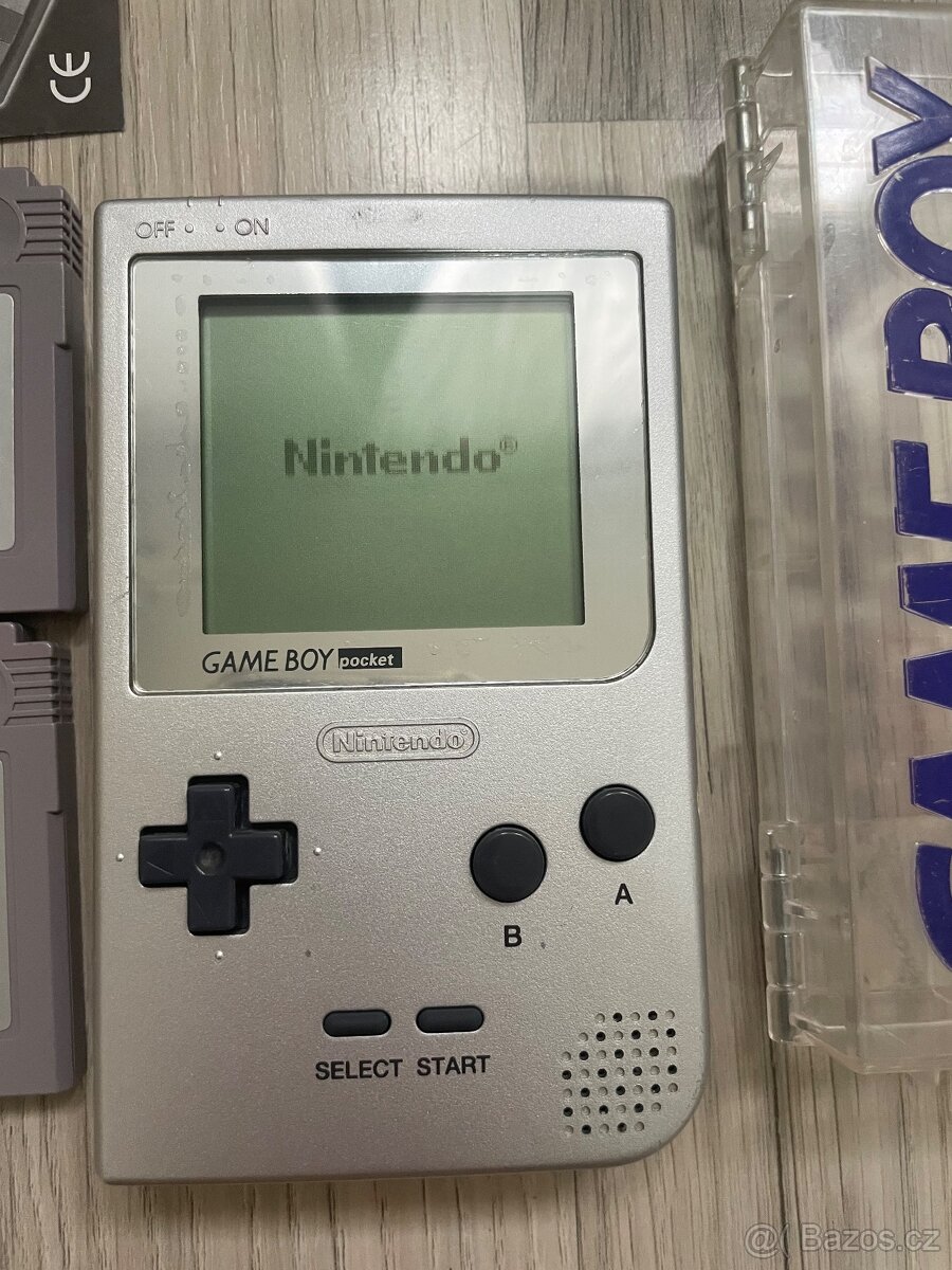 Nintendo GameBoy pocket - 8