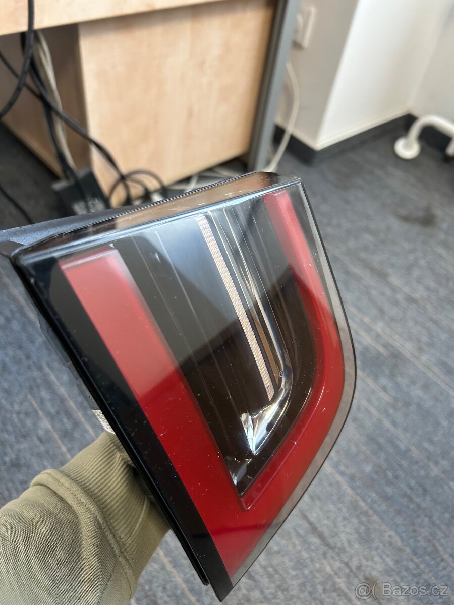 Kompletní set zadních světel Tesla model3 / Y - 8