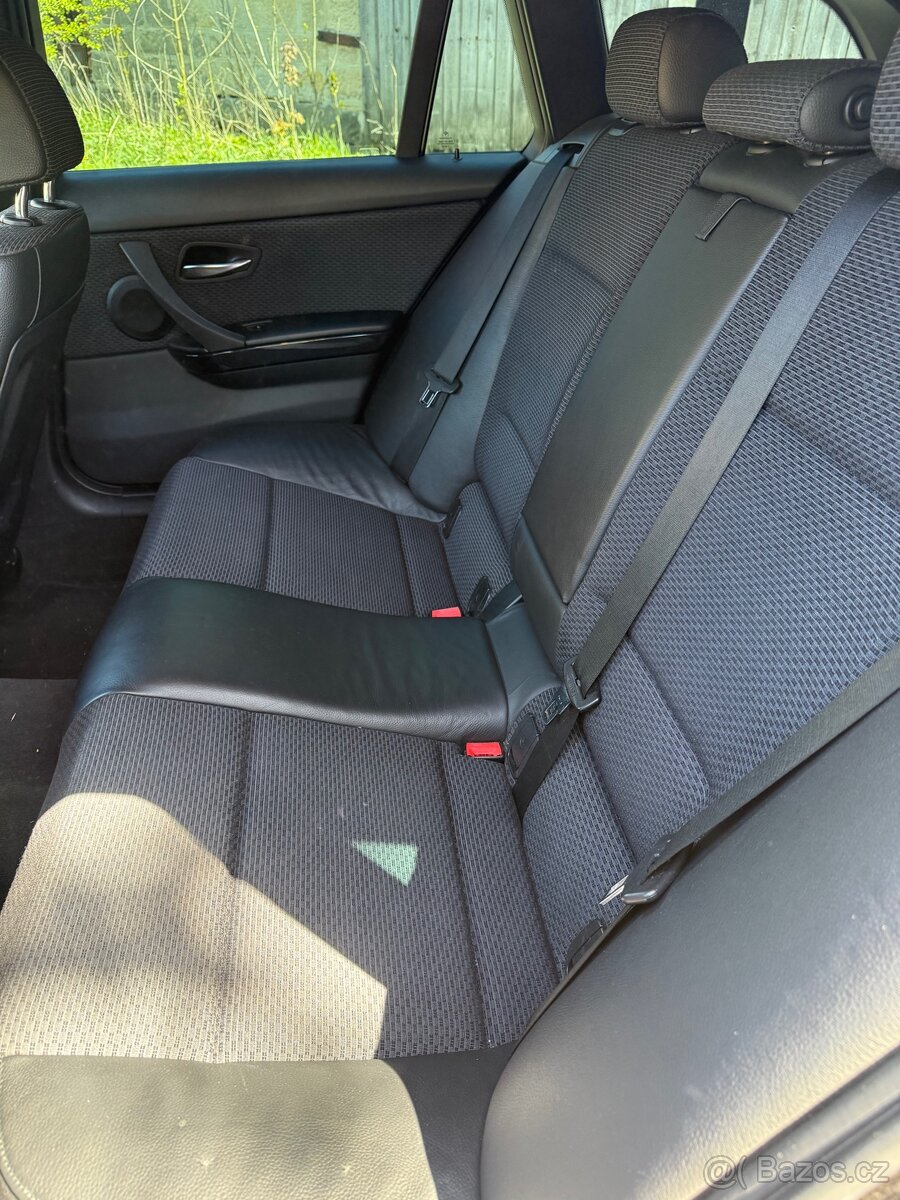 BMW e91 2.0D 105kw 2011 - 8