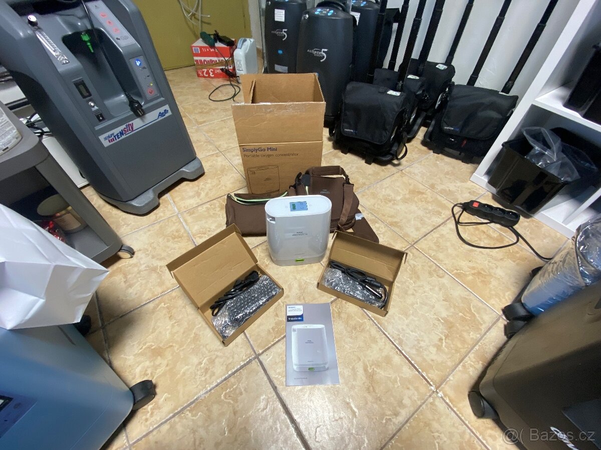 Kyslíkový přístroj váha 2,3 kg - baterie až 5 hodin provozu - 8