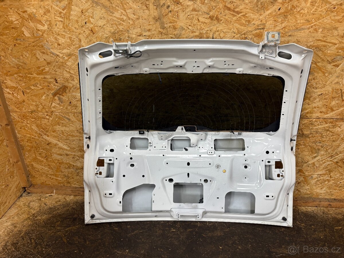 PÁTÉ DVEŘE KUFRU LAND ROVER DISCOVERY SPORT 2017 - 8