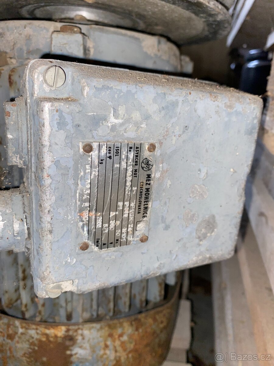 AKCE LÉTO -50% - Spodní frezka - 8