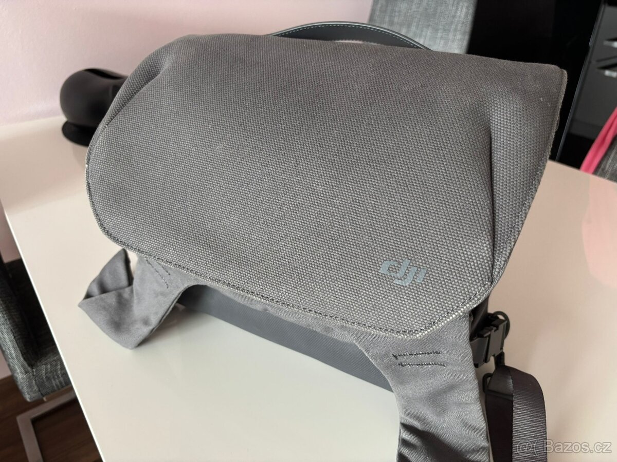 Prodám špičkový dron DJI Mavic 3 Pro Cine Premium Combo. - 8