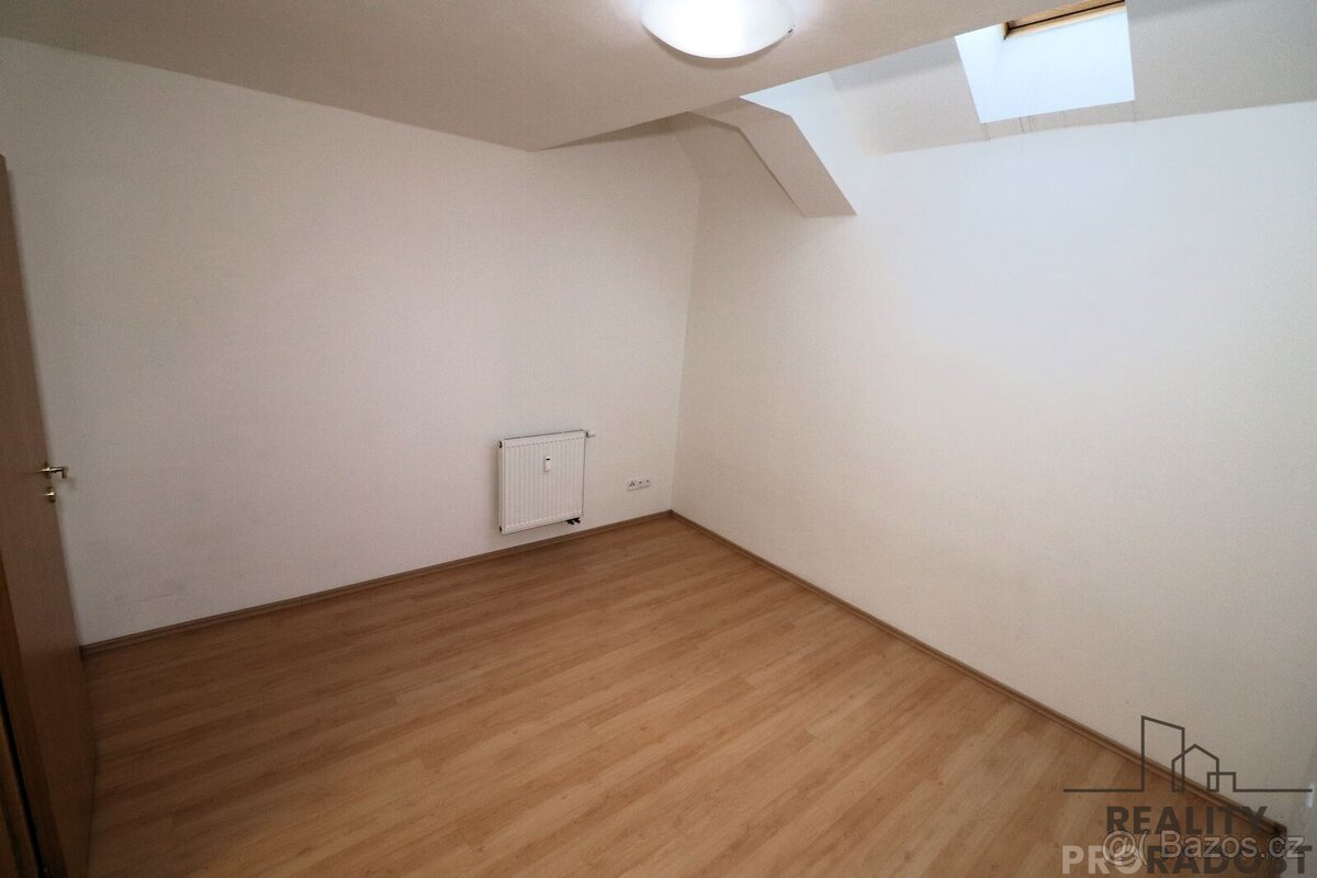 Exkluzivní mezonetový byt 3+kk 104,5m² v těsné blízkosti cen - 8