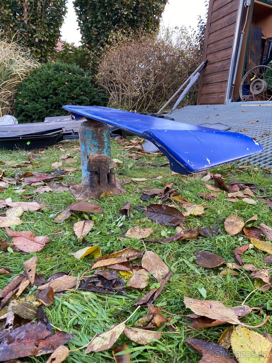 Křídlo Škoda Octavia II RS - 8