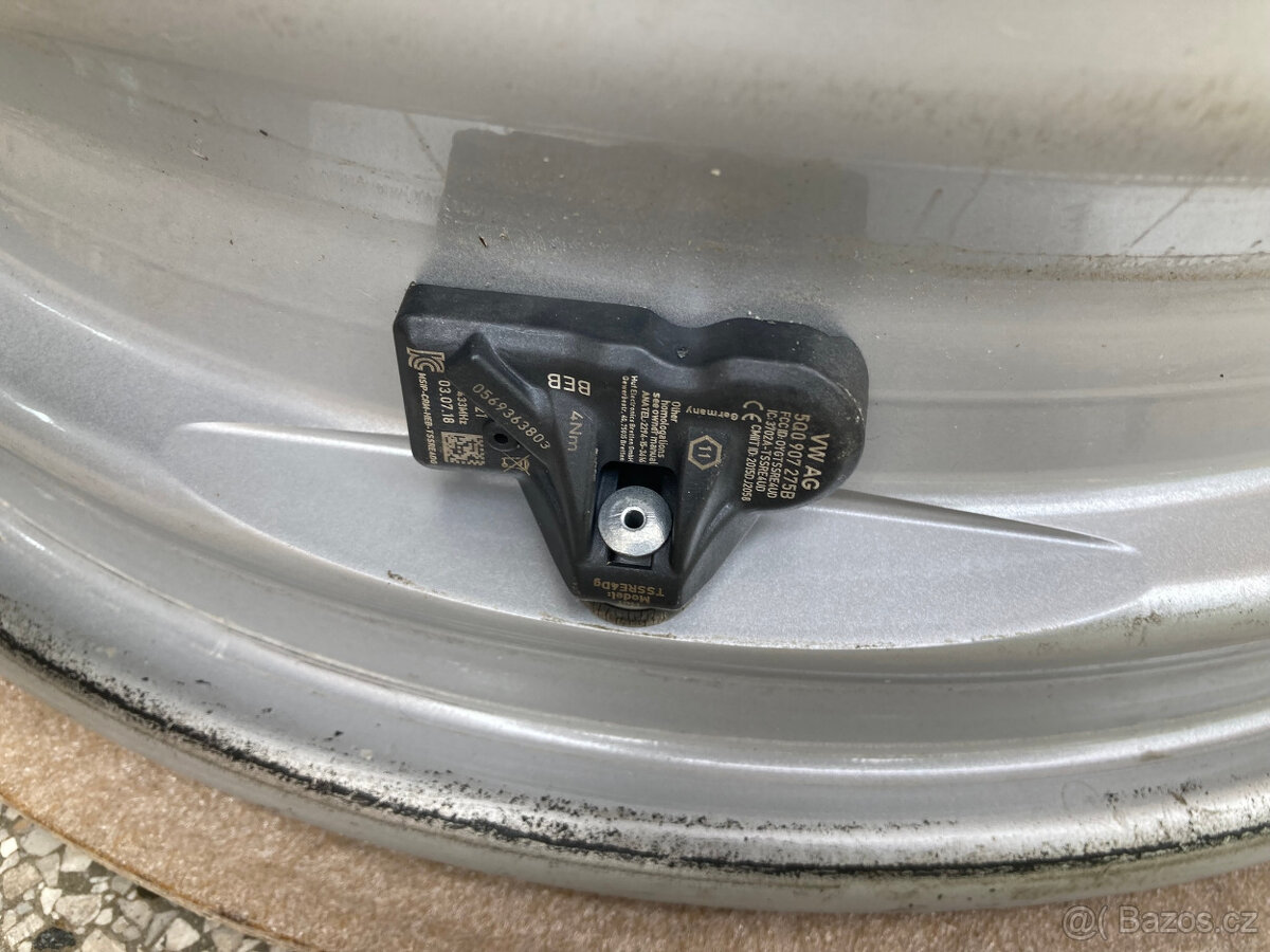 ALU disky 5x112 R18 Cascade - VW Touareg - 8