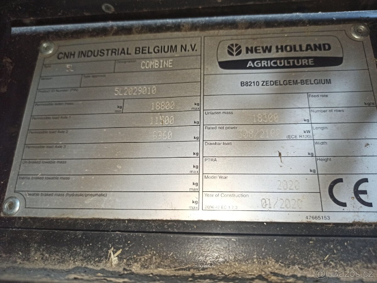 Kombajn New Holland CX 8.90 - 8