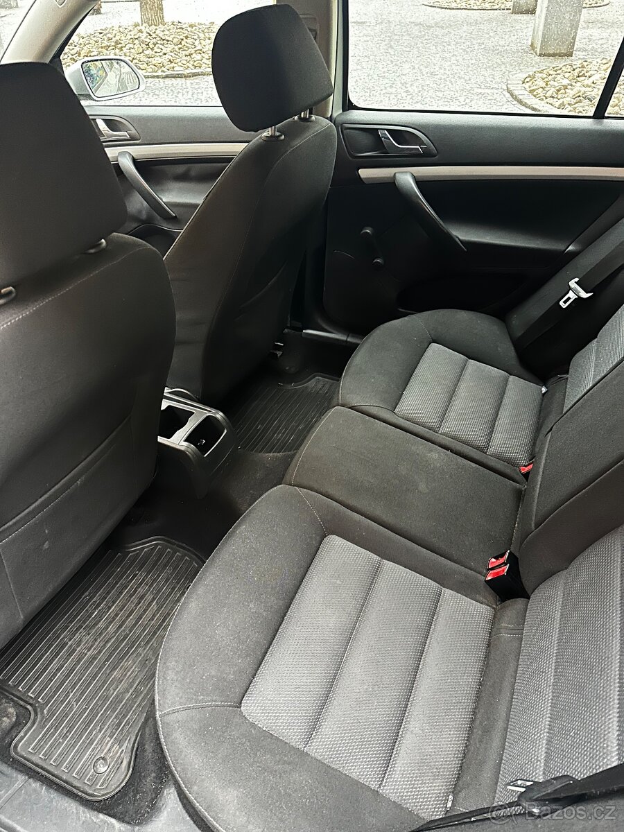 Škoda Octavia 1.9tdi automat - 8