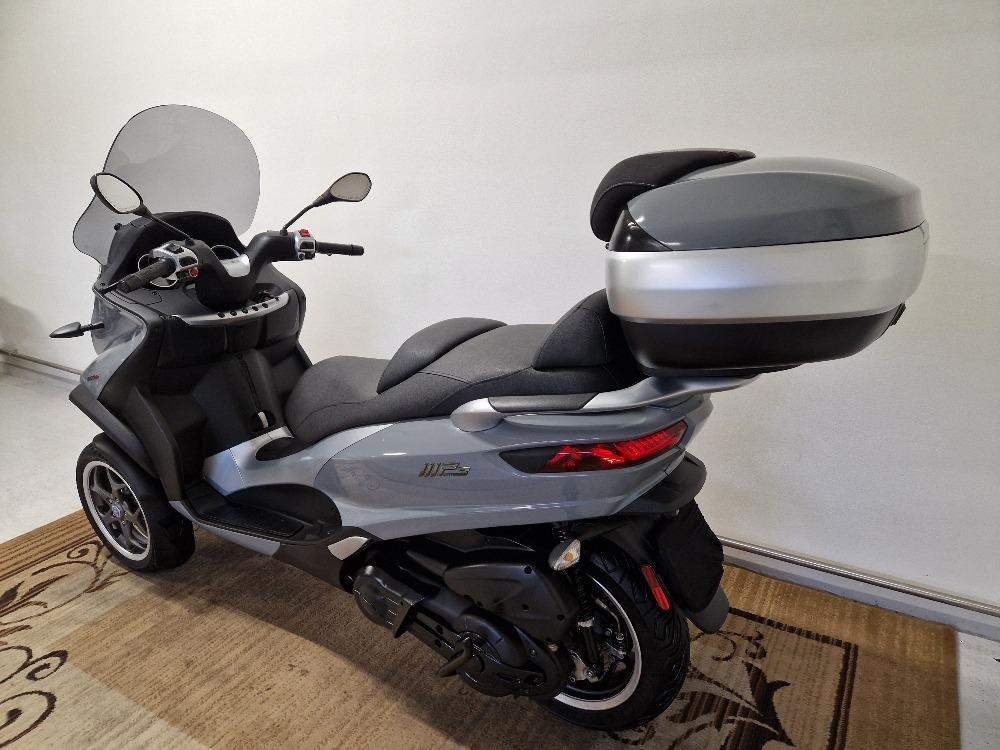 Piaggio MP3 500 ABS LED ESP USB 3/2017 - 8