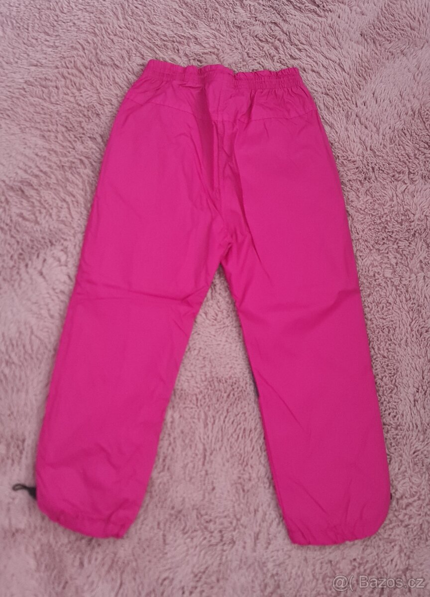 nepromokavé kalhoty/tepláky vel. 122 - 8