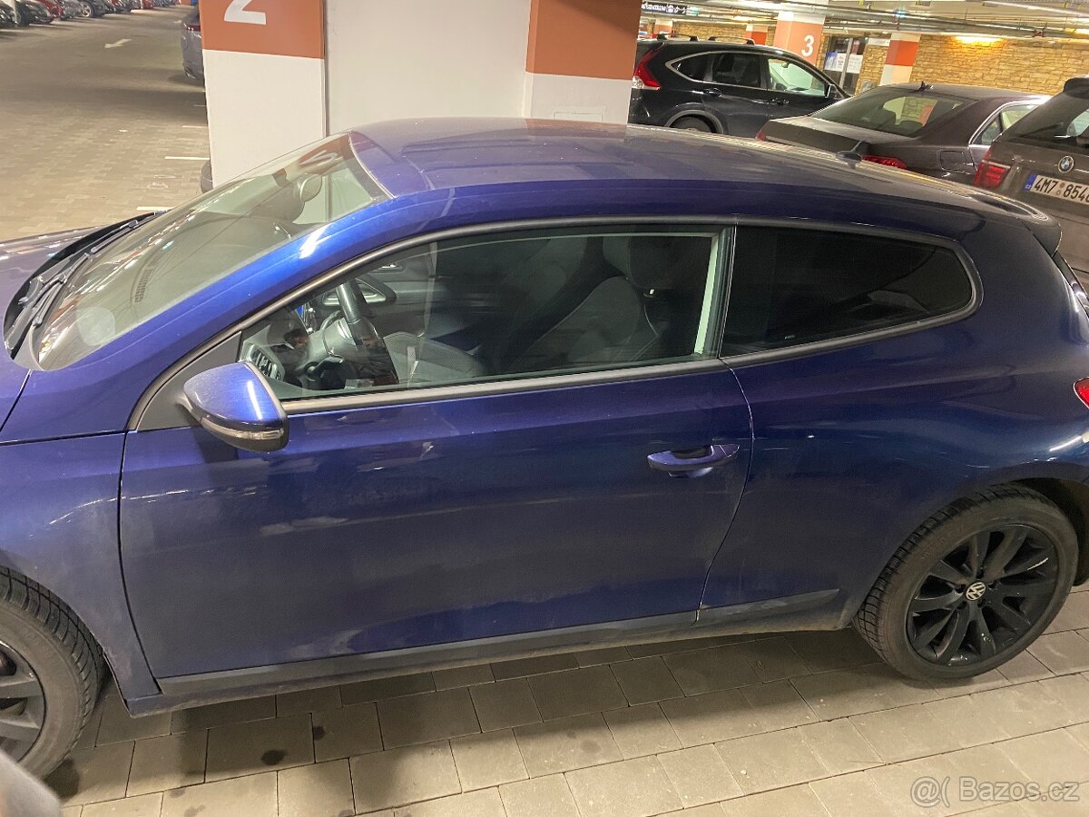 Volkswagen scirocco 1.4 - 8