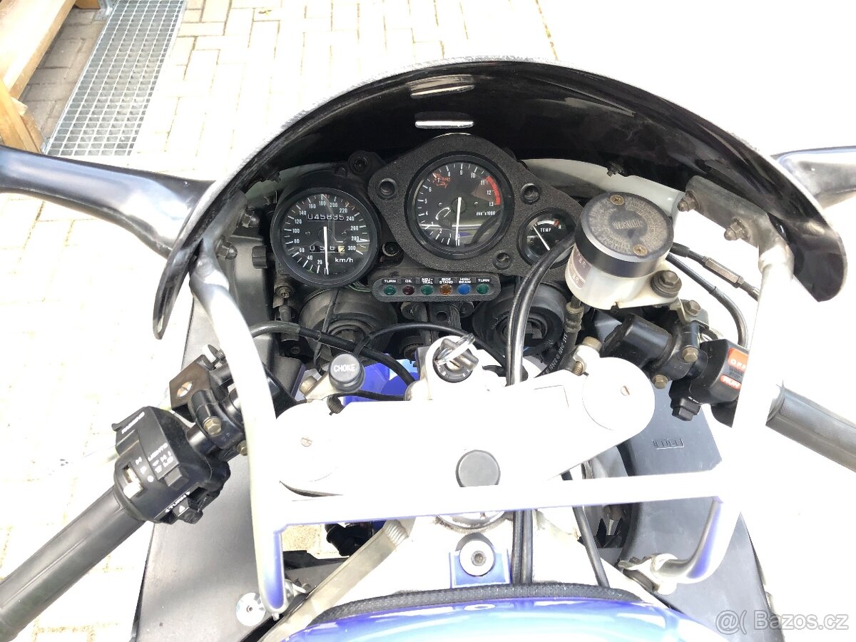 Cbr 900rr - 8