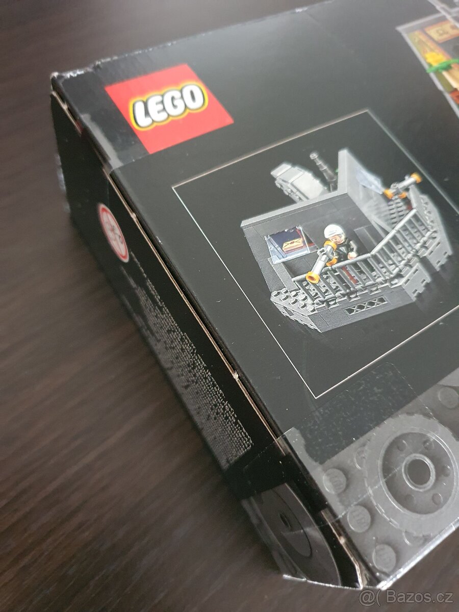 Lego Tribute Eiffel's apartment 40579 - 8