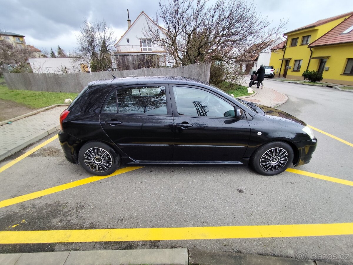 Toyota Corolla 1.6i 81kw E12U - 8