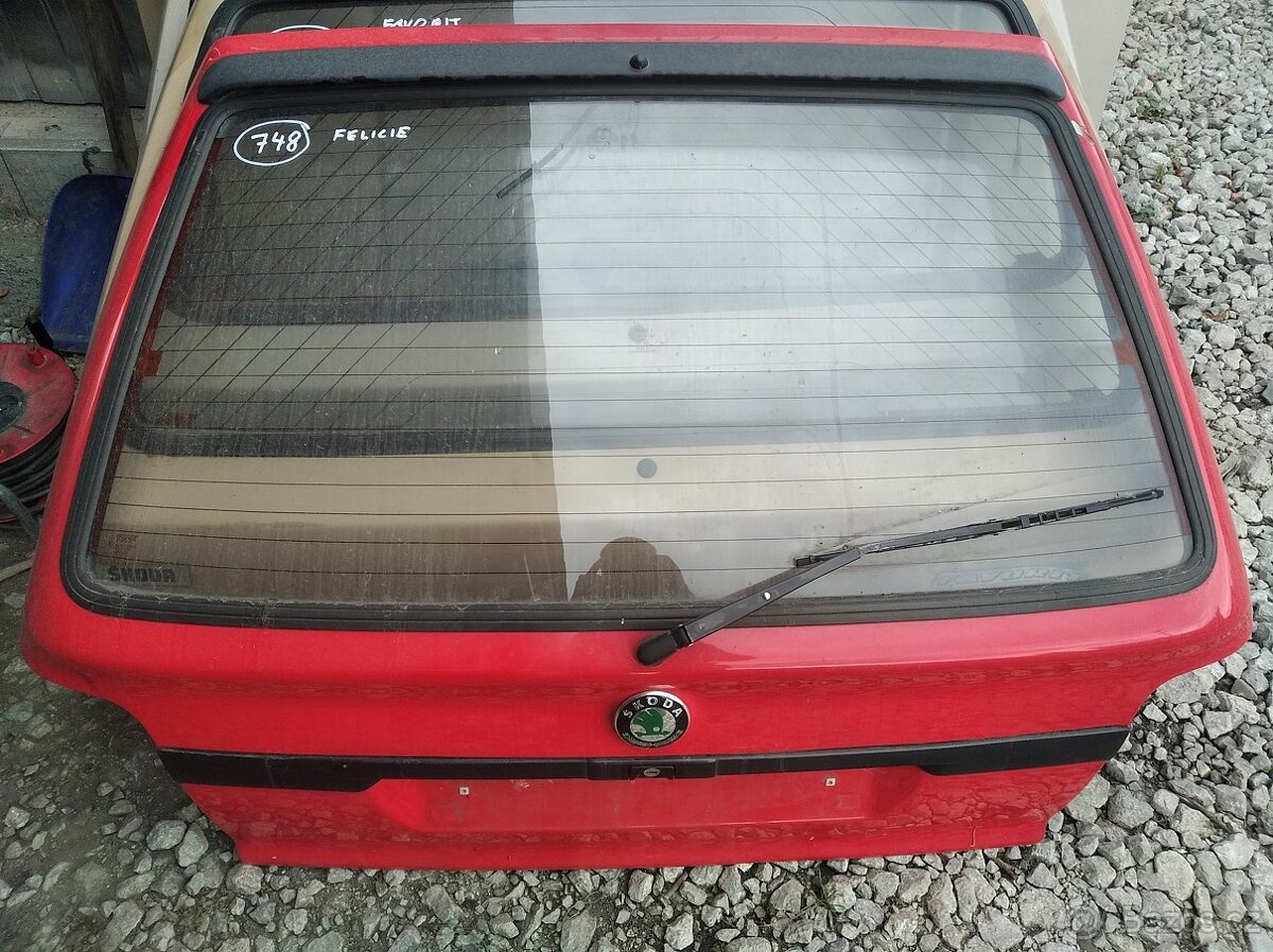 Škoda Felicia a Favorit 5-té dveře slušné (více ks/ barev) - 8