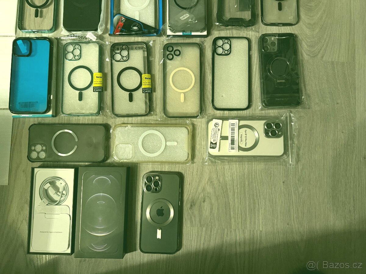 iPhone 12 Pro Max 256 GB, vesmírně šedá - 8