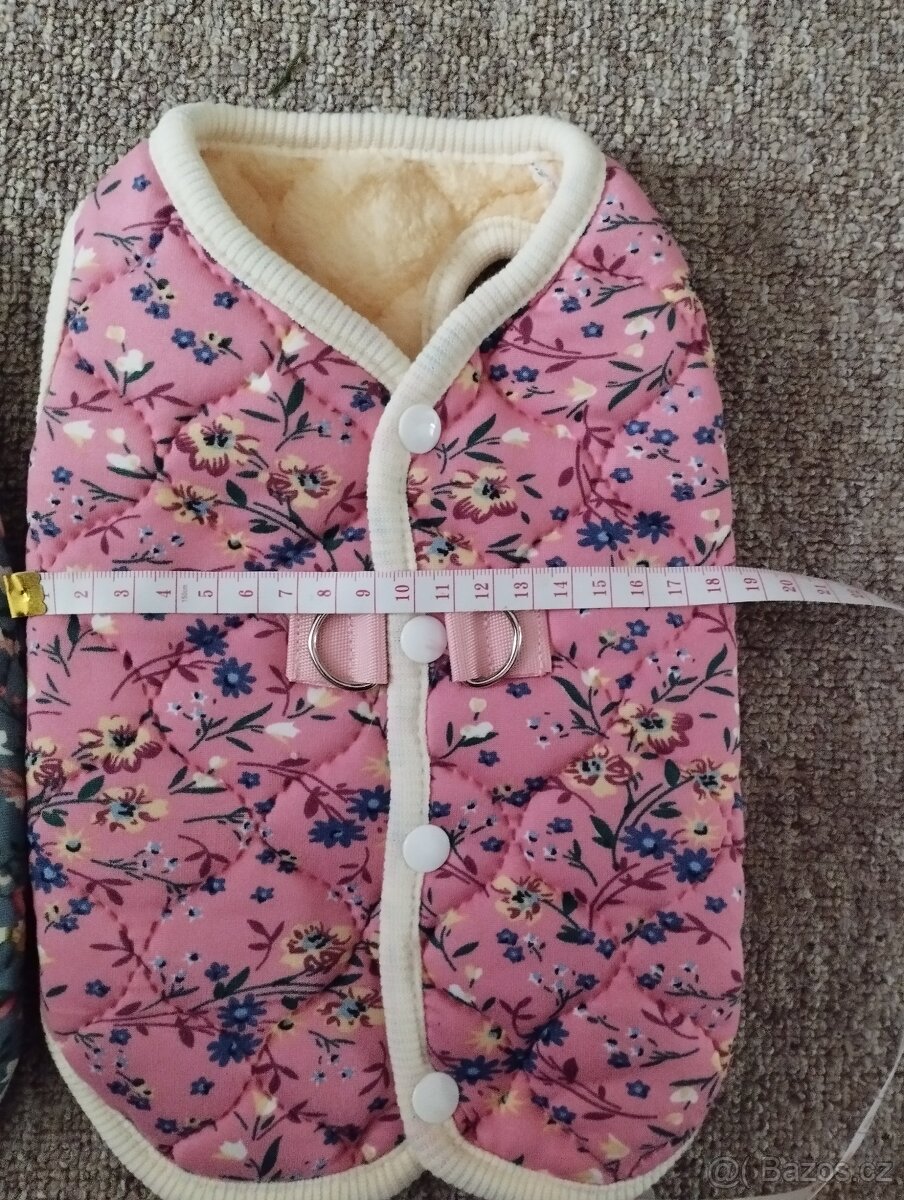 Nové oblečky pro malého psa - 8