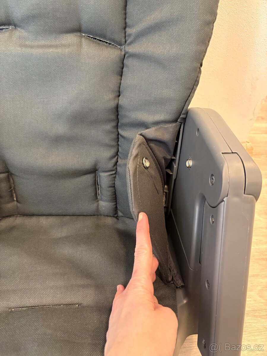 Rostoucí jídelní židlička - 8