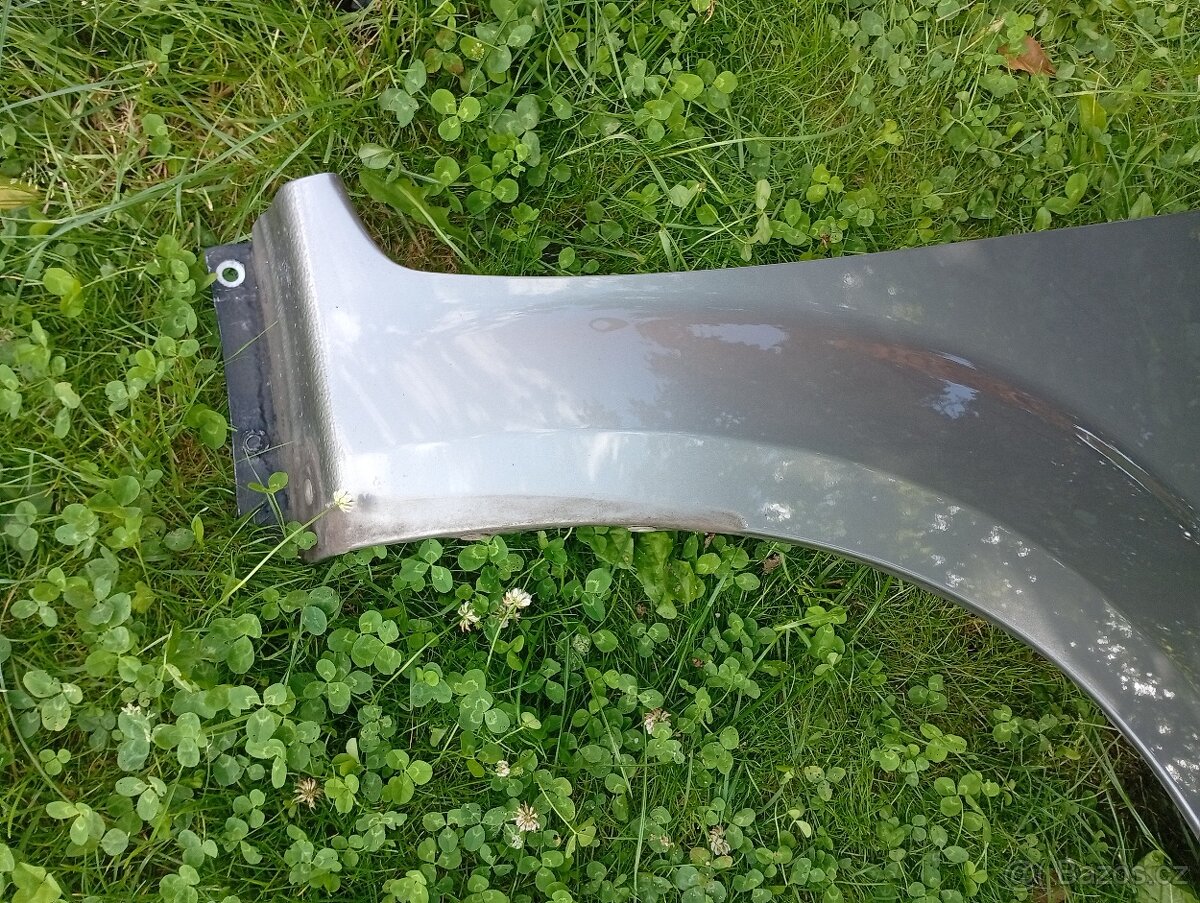 NISSAN NAVARA D23 RV 2020 BLATNÍK PRAVÝ A LEVÝ - 8