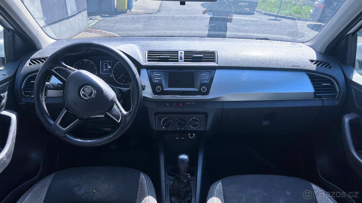 Vůz na náhradní díly Škoda Fabia 3 kombi 2018 CHYB QAE LF9E - 8