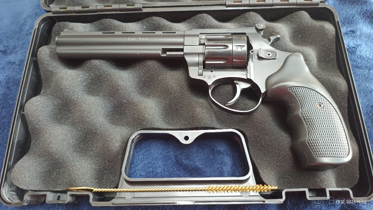 Flobert revolver ATAK ARMS /6\"/ cal. 6mm - 8