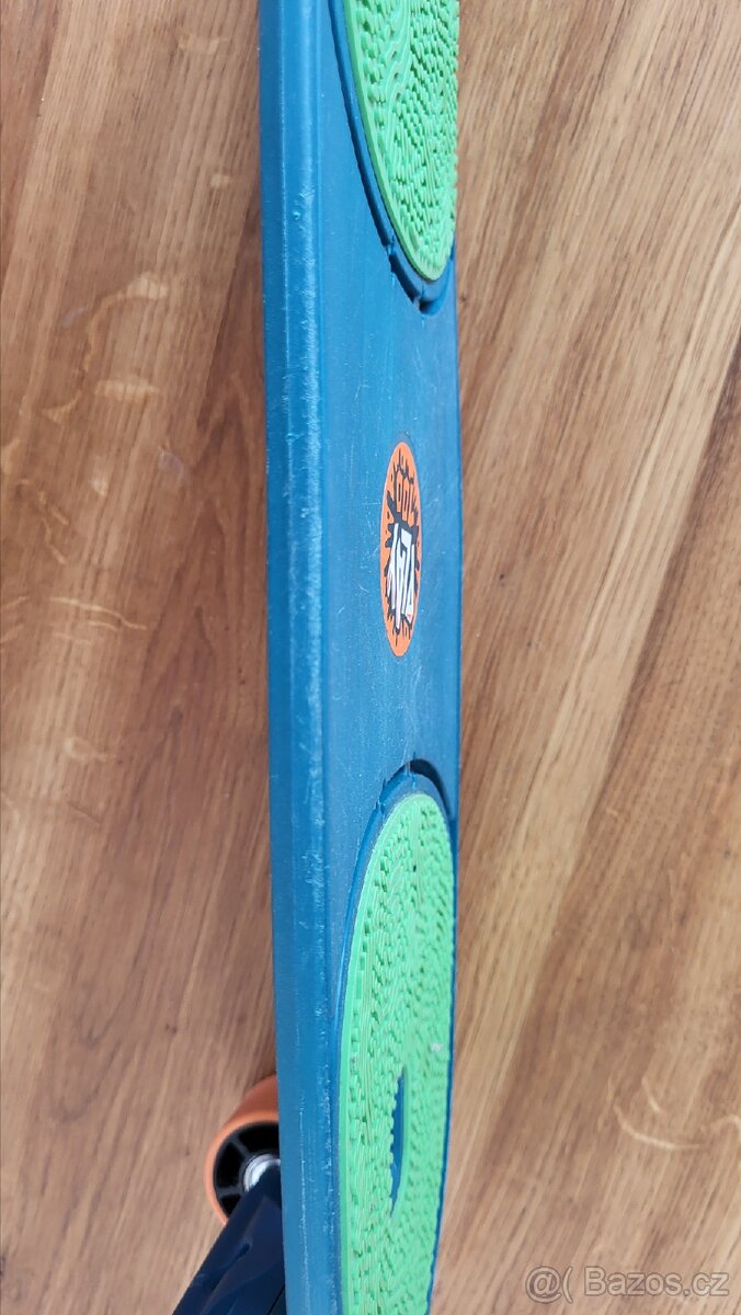 Dětský skateboard - 8