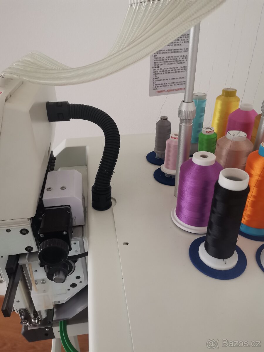 Vyšívací stroj WYQ1501L - 8