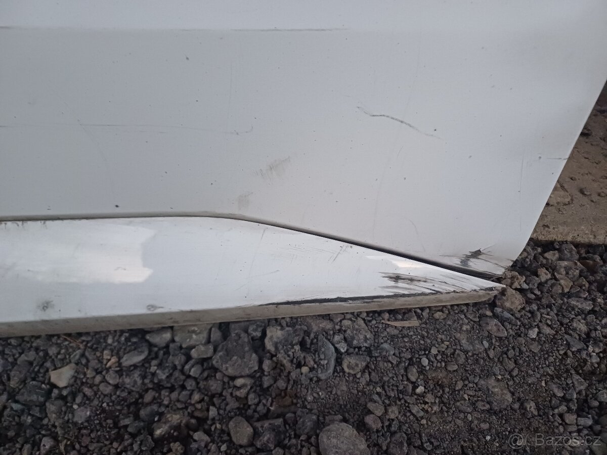 Dveře Škoda SUPERB III pravé přední - 8